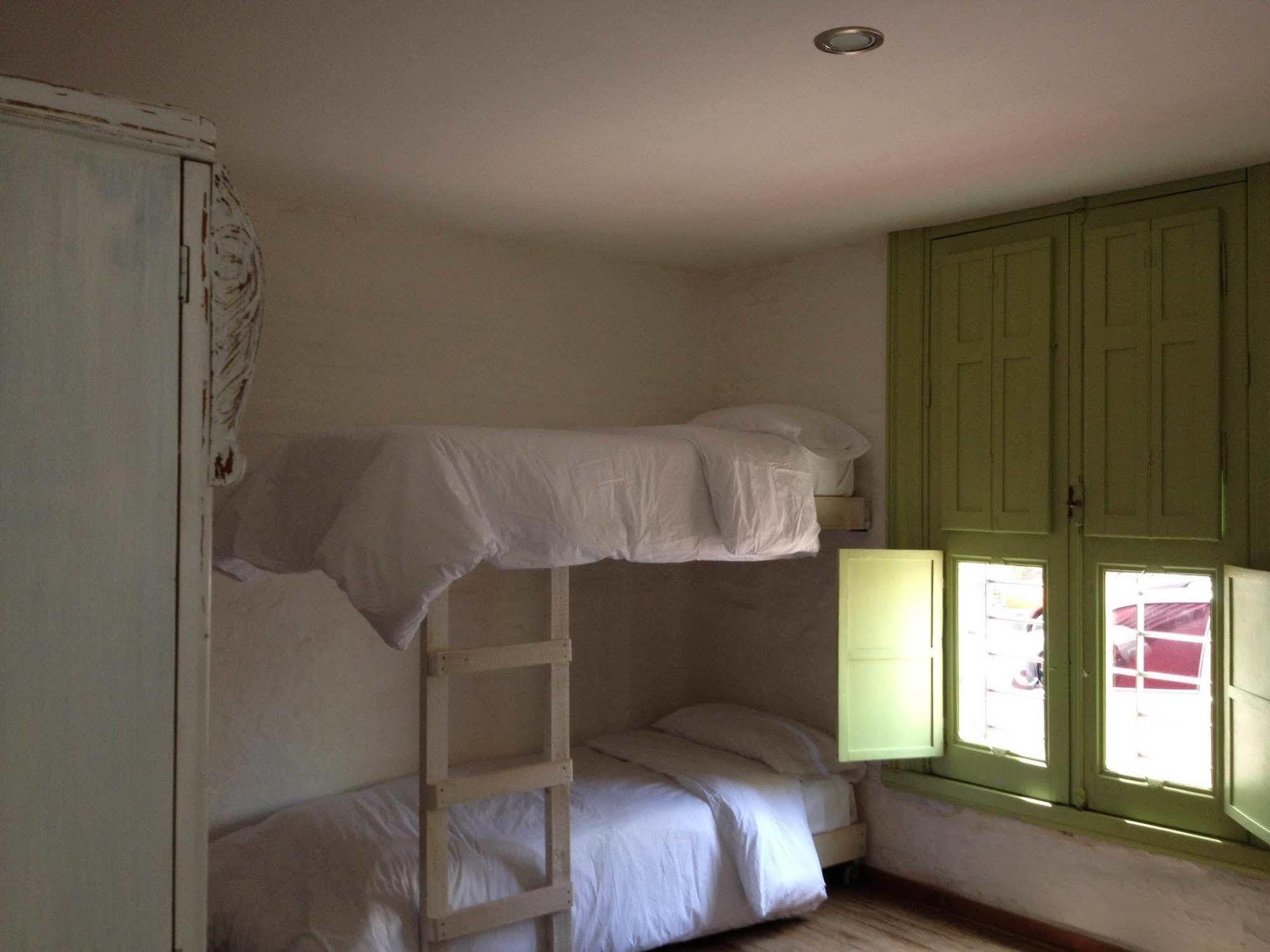 Ah'Lo Posada Hostel Boutique การ์เมโล ภายนอก รูปภาพ